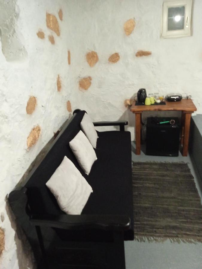Pyrgi Artemis Place Mykonos Town Ngoại thất bức ảnh